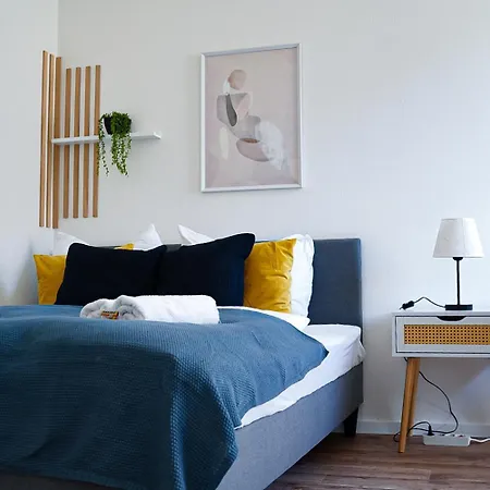 Daire Fewostaeps- Charmanter, Moderner Juwel Plauen