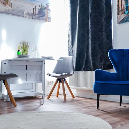 Fewostaeps- Charmanter, Moderner Juwel Daire Plauen